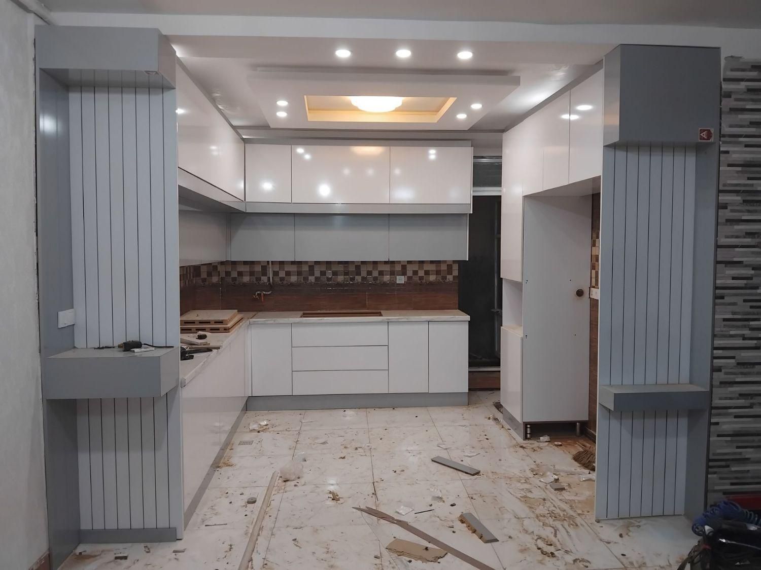 ساخت ونصب انواع کابینت کمد دیواری|مصالح و تجهیزات ساختمان|ایلام, |دیوار