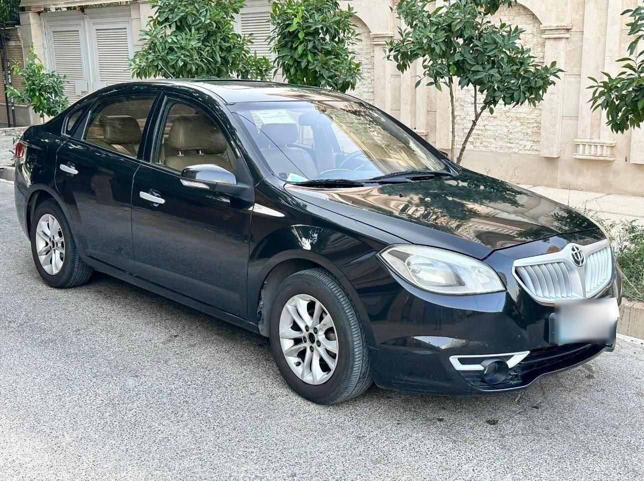 برلیانس H330 اتوماتیک 1500cc، مدل ۱۳۹۵|خودرو سواری و وانت|شیراز, تاچارا|دیوار