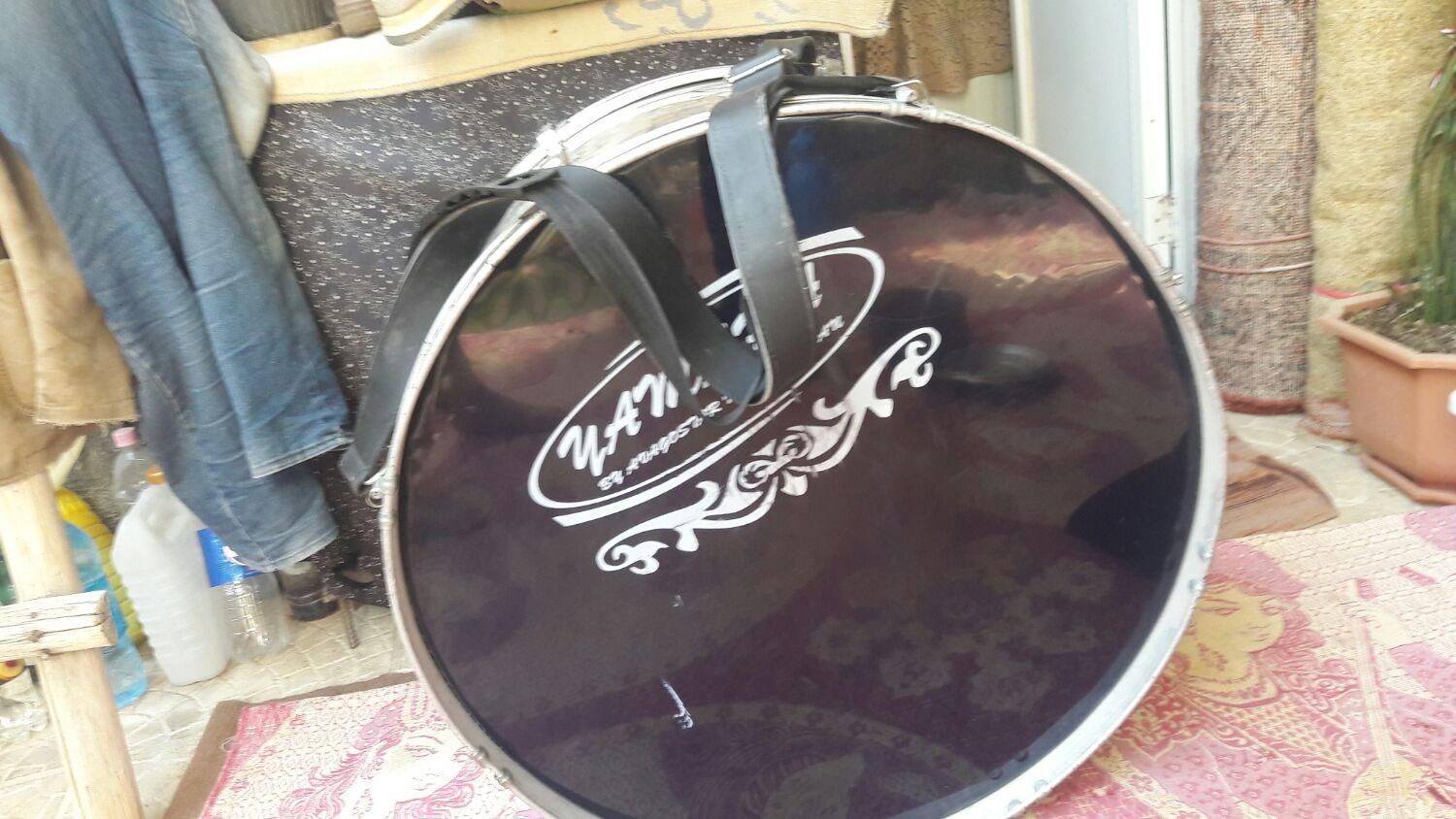 طبل الومینیومی سبک و بزرگ|درام و پرکاشن|بجنورد, |دیوار