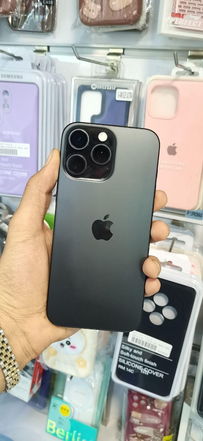 iphone 16 pro max  256   کار گارانتی دار|موبایل|شیراز, زند|دیوار
