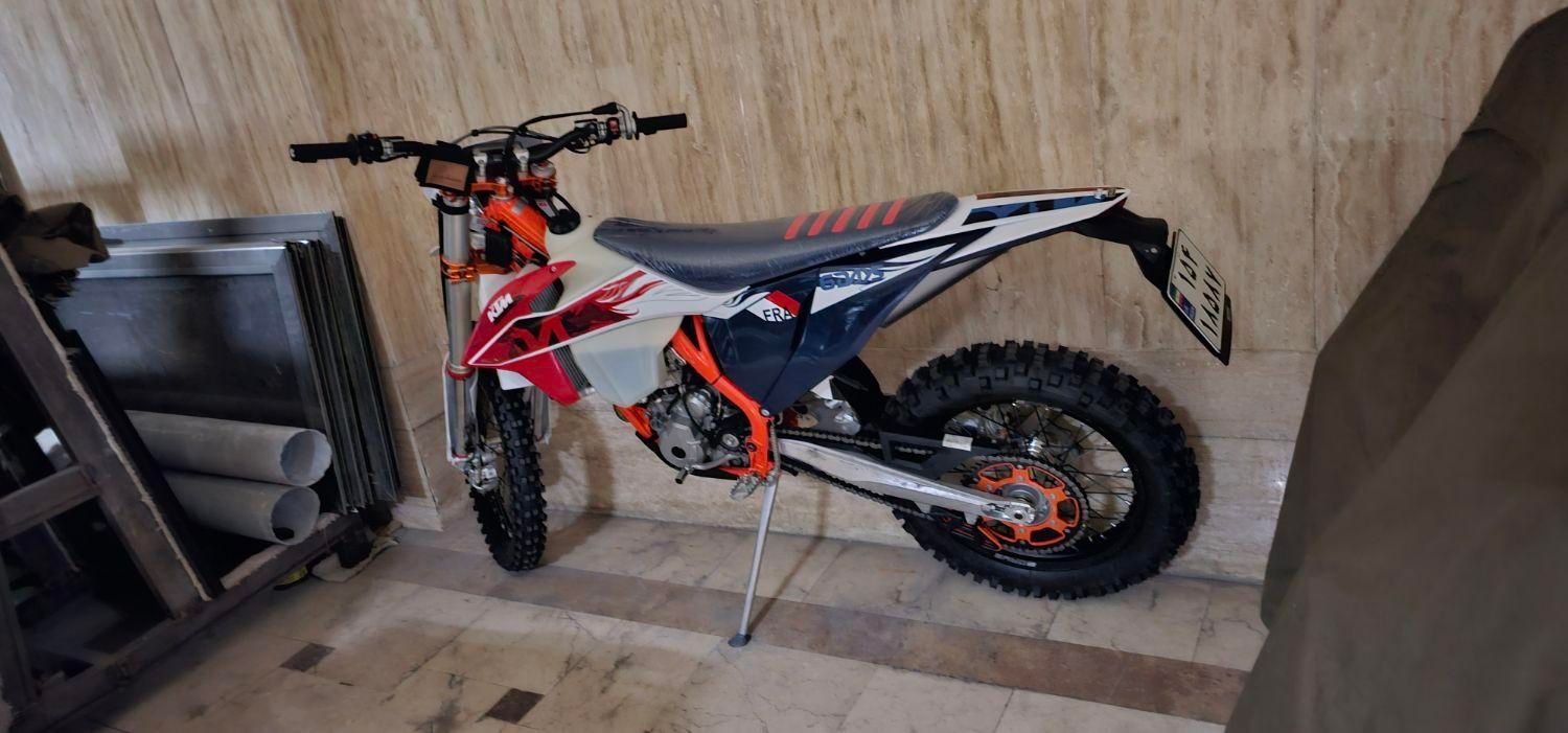 ktm 6days 250. کی تی ام ، سیکس دیز|موتورسیکلت|تهران, دروس|دیوار