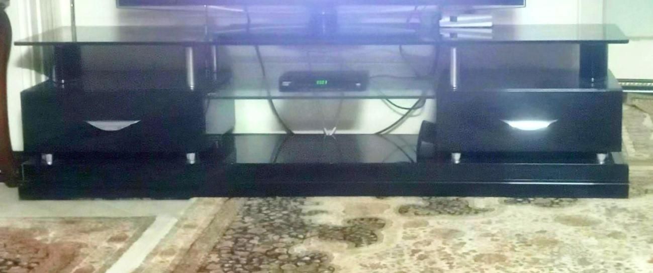 میز تلویزیون شیشه ای میز tv مشکی|میز تلویزیون|تهران, علی‌آباد|دیوار