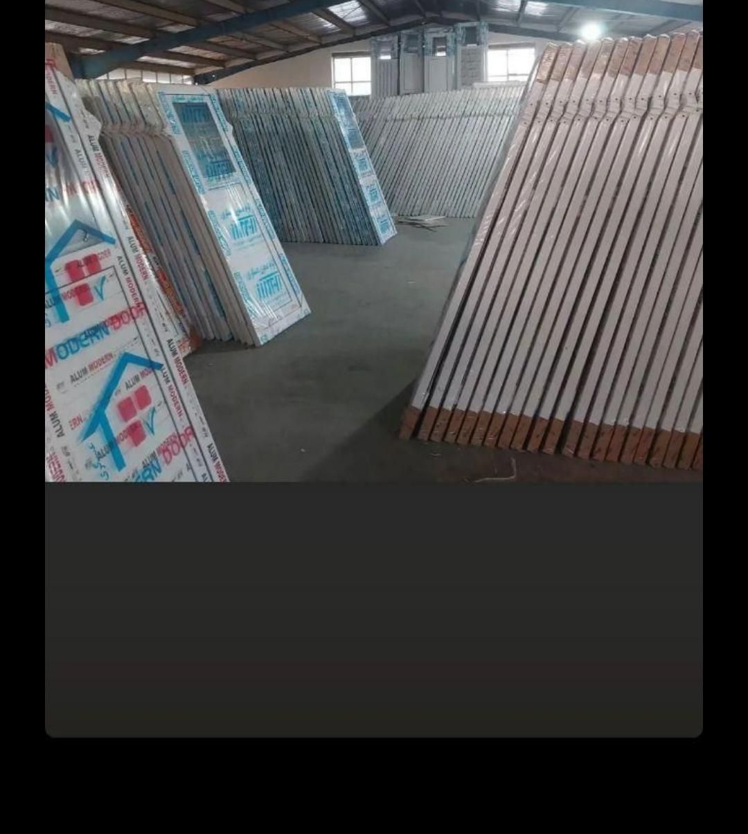 درب حمامم دستشوی پی وی سی ضدآب کامل آماده|مصالح و تجهیزات ساختمان|خمینیشهر, |دیوار