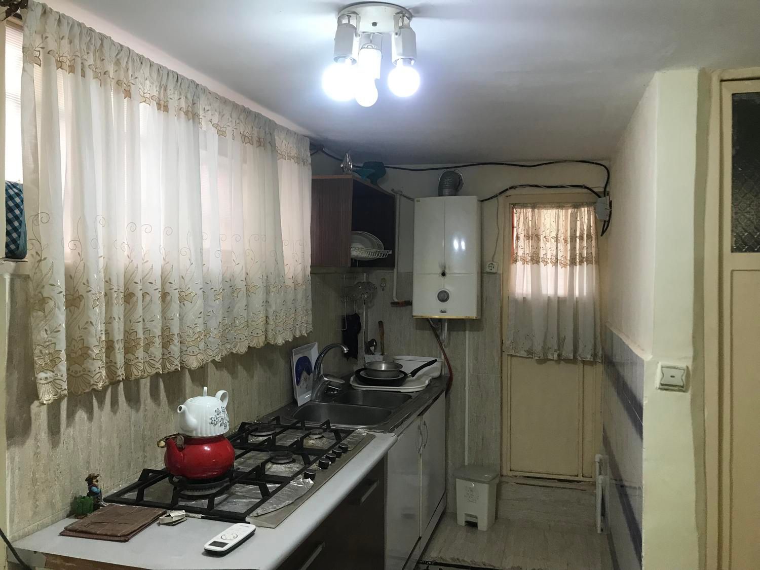 اجاره سوییت در رشت|اجارهٔ کوتاه‌مدت آپارتمان و سوئیت|رشت, عینک|دیوار