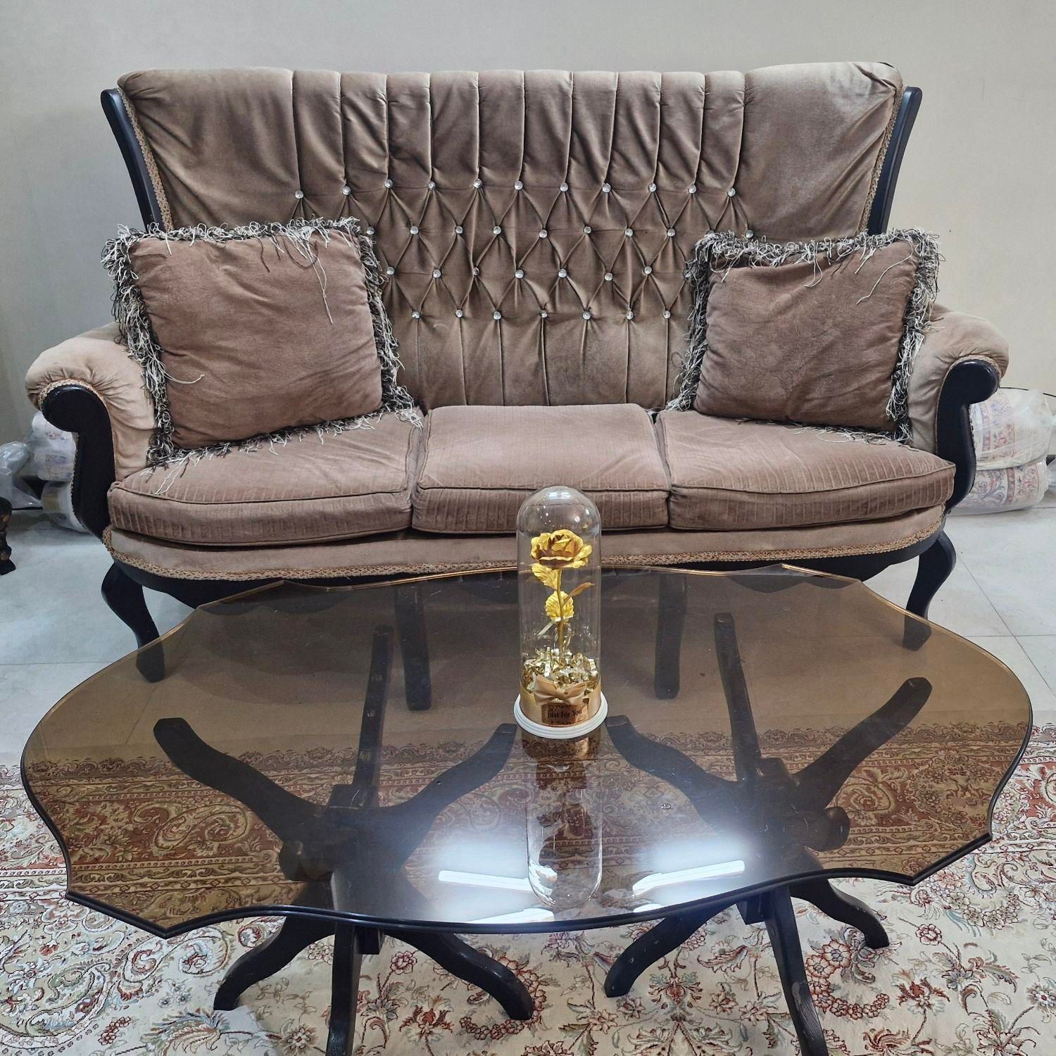 مبلمان و میز و بوفه|مبلمان خانگی و میز عسلی|تهران, آهنگ|دیوار