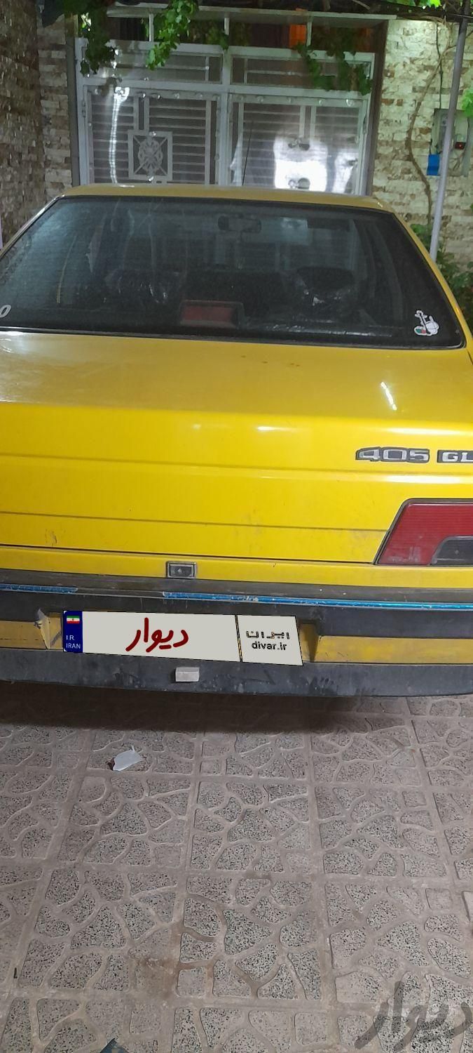 پژو 405 GLX - دوگانه سوز CNG، مدل ۱۳۹۰