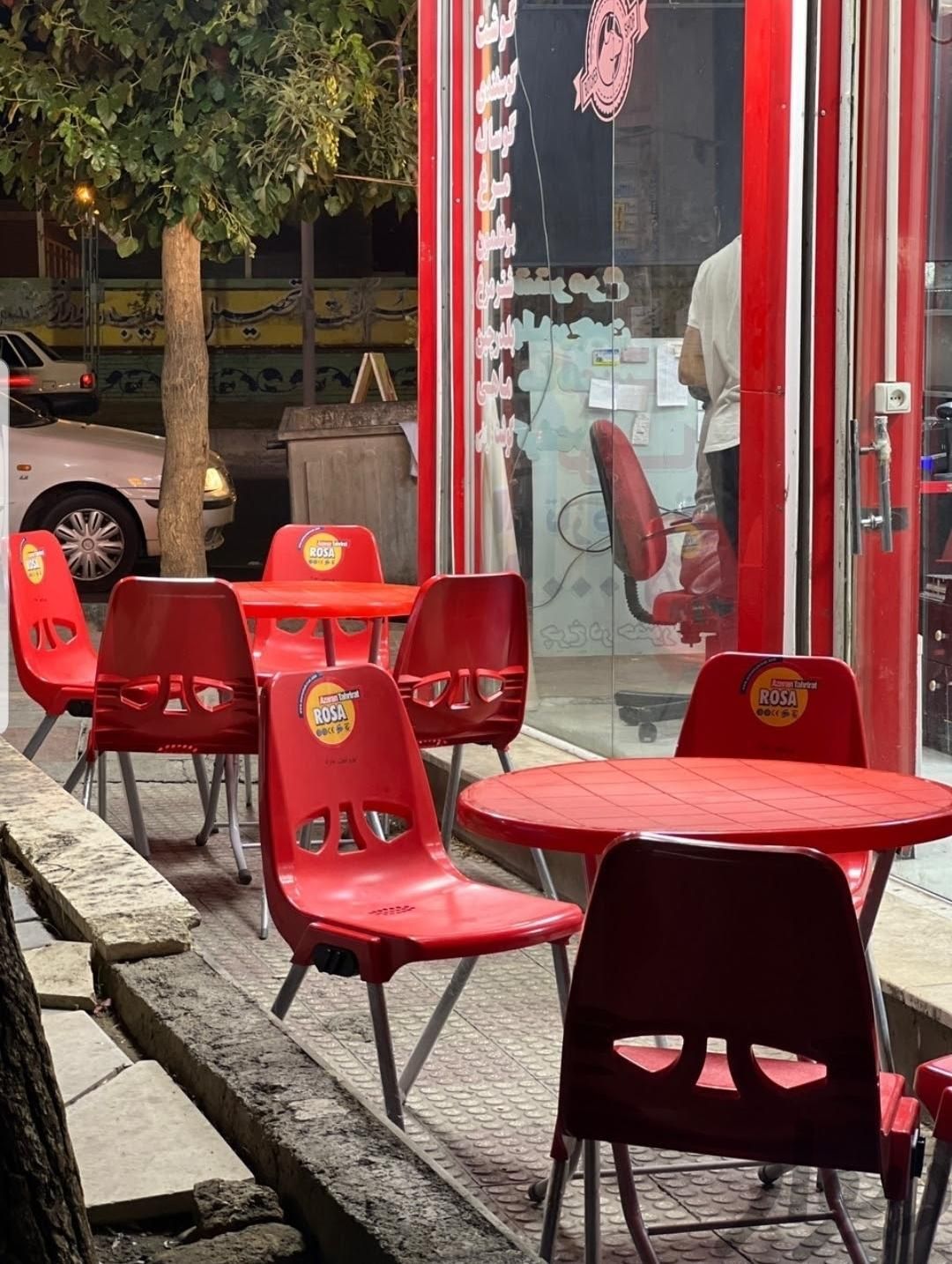صندلی ساندویچی  صندلی غذاخوری  صندلی پلاستیکی|میز و صندلی غذاخوری|تهران, صادقیه|دیوار