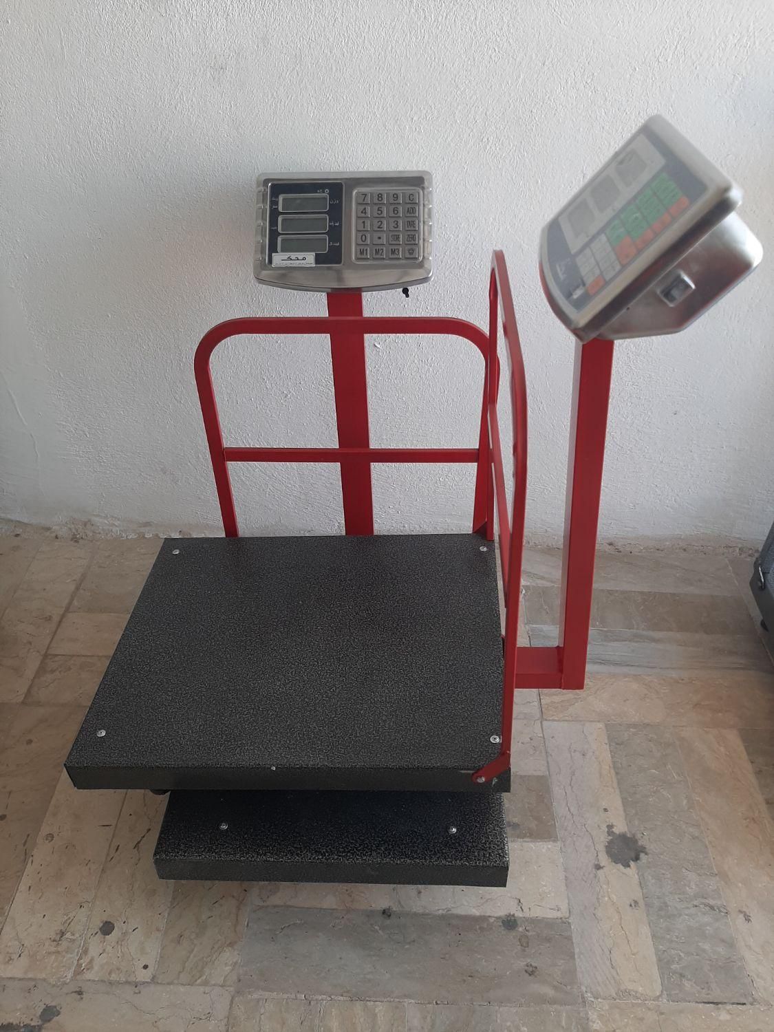 باسکول ترازو ۳۵۰ کیلویی استیل پیک بدون هزینه|فروشگاه و مغازه|اصفهان, مرداویج|دیوار