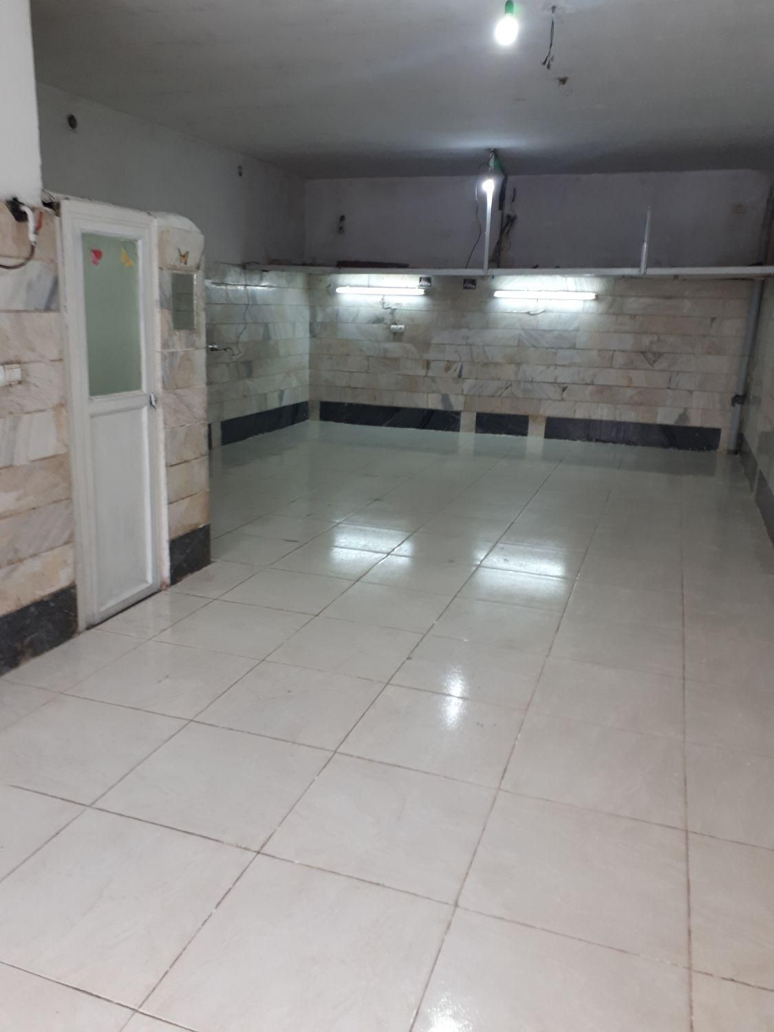 یک باب مغازه به متراژ۷۰ متر دارای آب برق گاز|فروش مغازه و غرفه|تهران, نعمت‌آباد|دیوار
