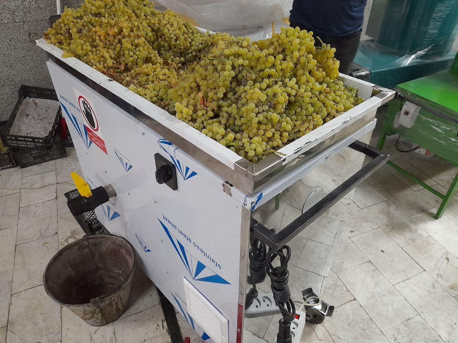 فروش دستگاه آبلیموگیری مخصوص آبگیری با طعم طبیعی|ماشین‌آلات صنعتی|یزد, |دیوار