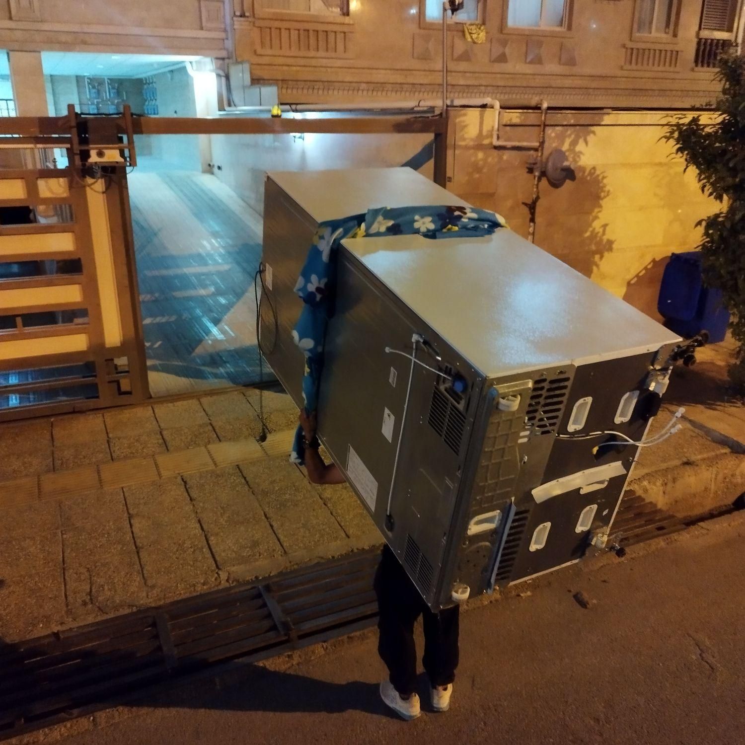 اسباب کشی تضمینی تخصصی فرهنگ باامکانات کامل|خدمات حمل و نقل|شیراز, ظهور|دیوار