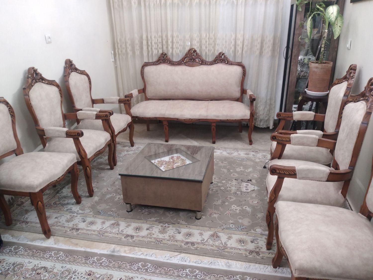 مبل نیمه استیل کلاسیک راحتی کمجا ۹ نفره|مبلمان خانگی و میز عسلی|تهران, زنجان جنوبی|دیوار