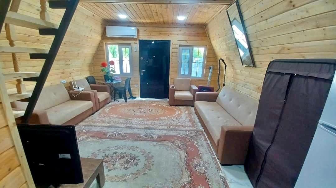 کلبه سوئیسی دوبلکس|اجارهٔ کوتاه‌مدت ویلا و باغ|رشت, دیلمان|دیوار