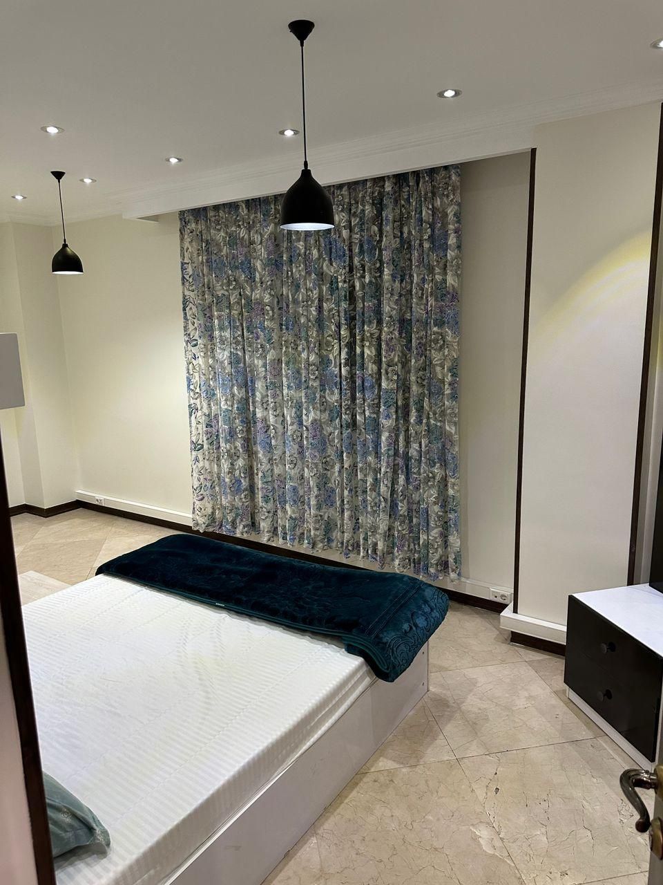 اجاره روزانه/هفتگی/ماهانه سوییت آپارتمان|اجارهٔ کوتاه‌مدت آپارتمان و سوئیت|تهران, صادقیه|دیوار