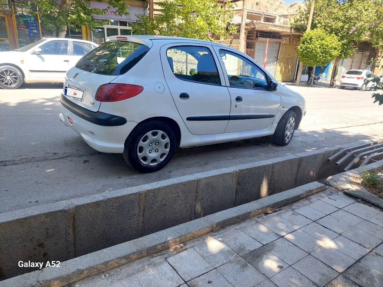پژو 206 تیپ ۲، مدل ۱۳۹۶|خودرو سواری و وانت|کرمانشاه, |دیوار