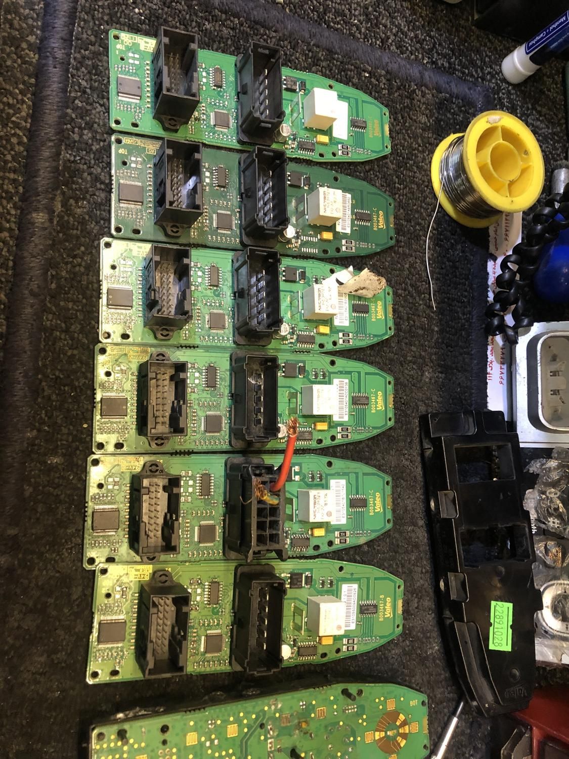 کلید شیشه بالابر آزرا سوناتا هیبرید اکسنت النترا|قطعات یدکی و لوازم جانبی|تهران, کوی بیمه|دیوار