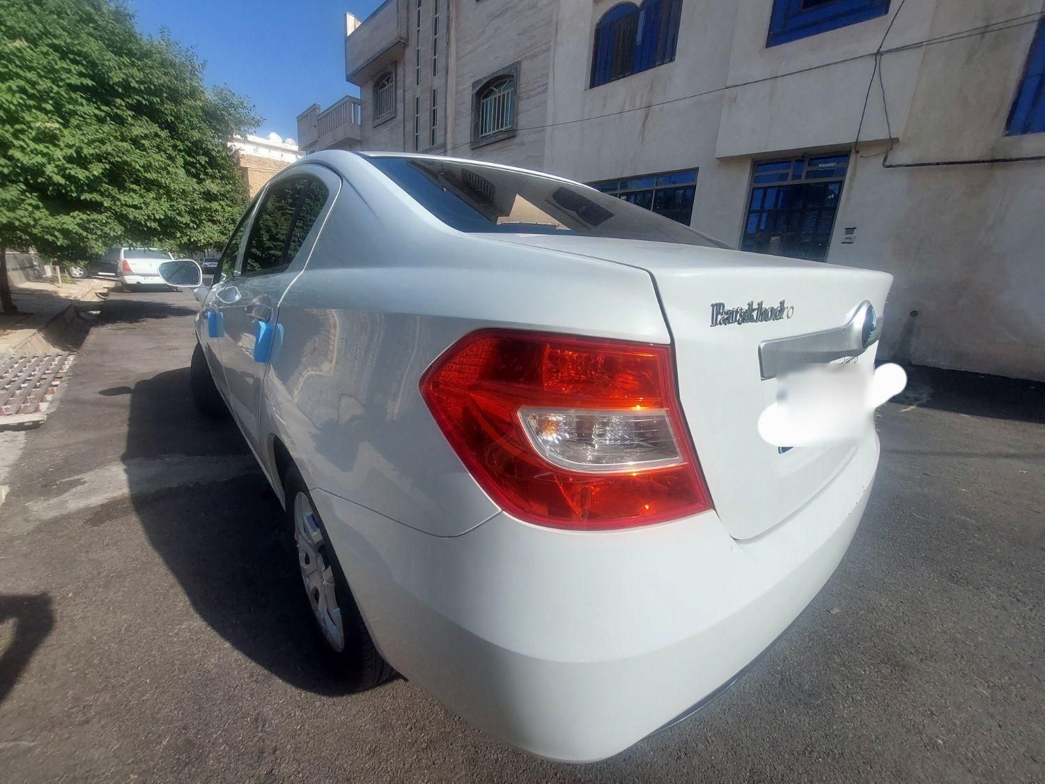 برلیانس H230 دنده‌ای، مدل ۱۳۹۹|خودرو سواری و وانت|شیراز, عادل آباد|دیوار
