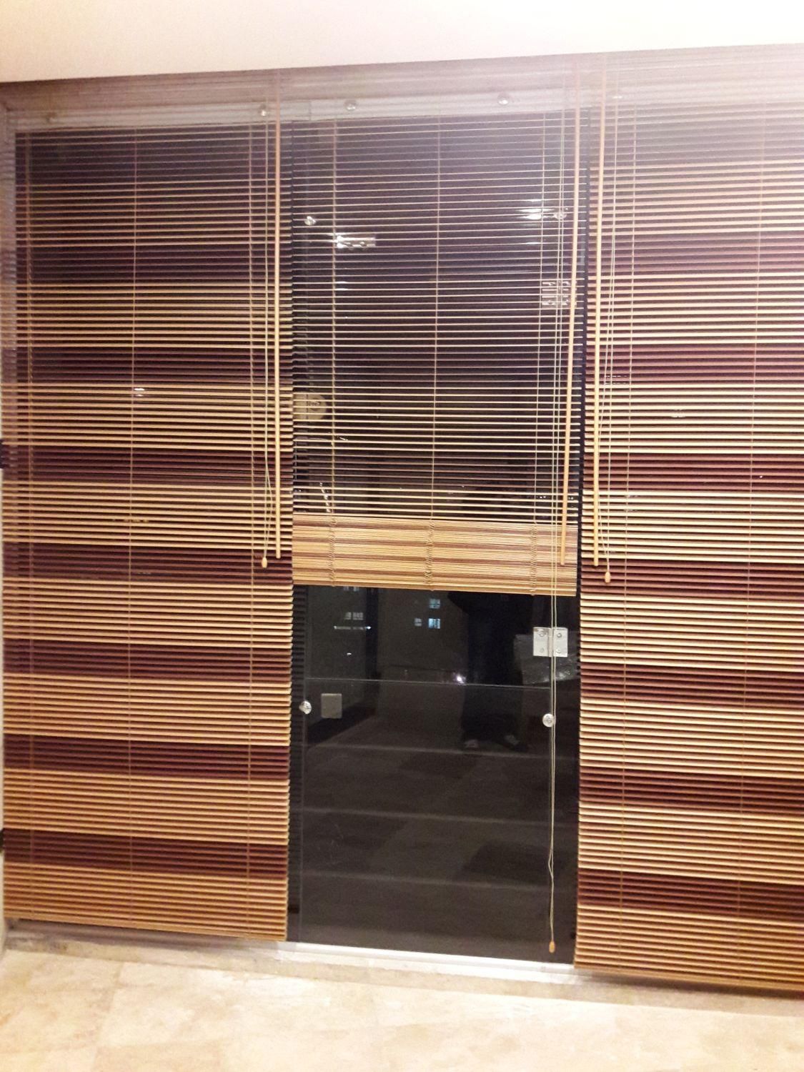 پرده کرکره چوبی زبرا فروش عیدانه پرده پانچی آماده|پرده، رانر، رومیزی|قم, بلوار امین و ساحلی|دیوار