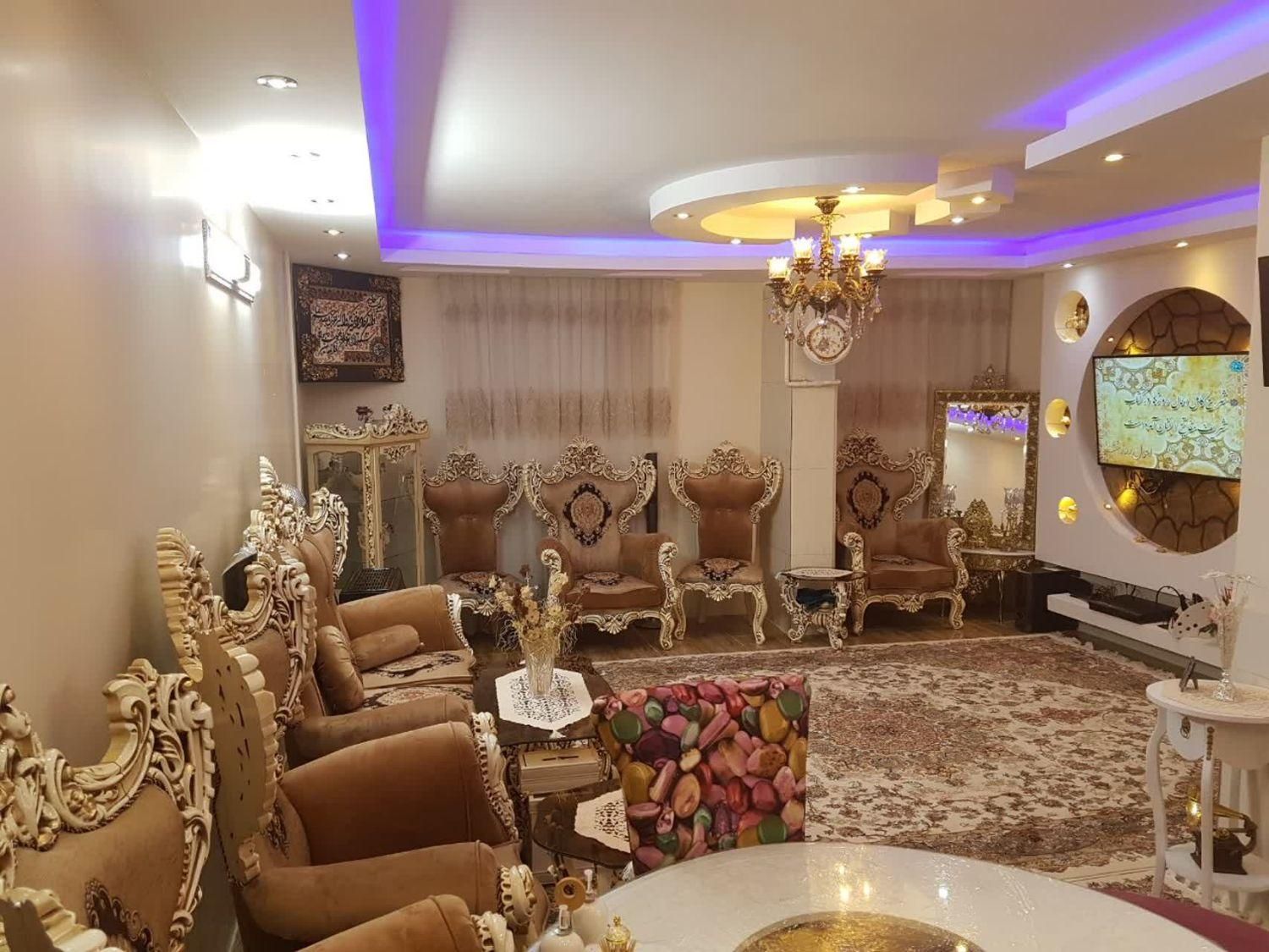 مبل و جلو مبلی|مبلمان خانگی و میز عسلی|خمینی‌شهر, |دیوار