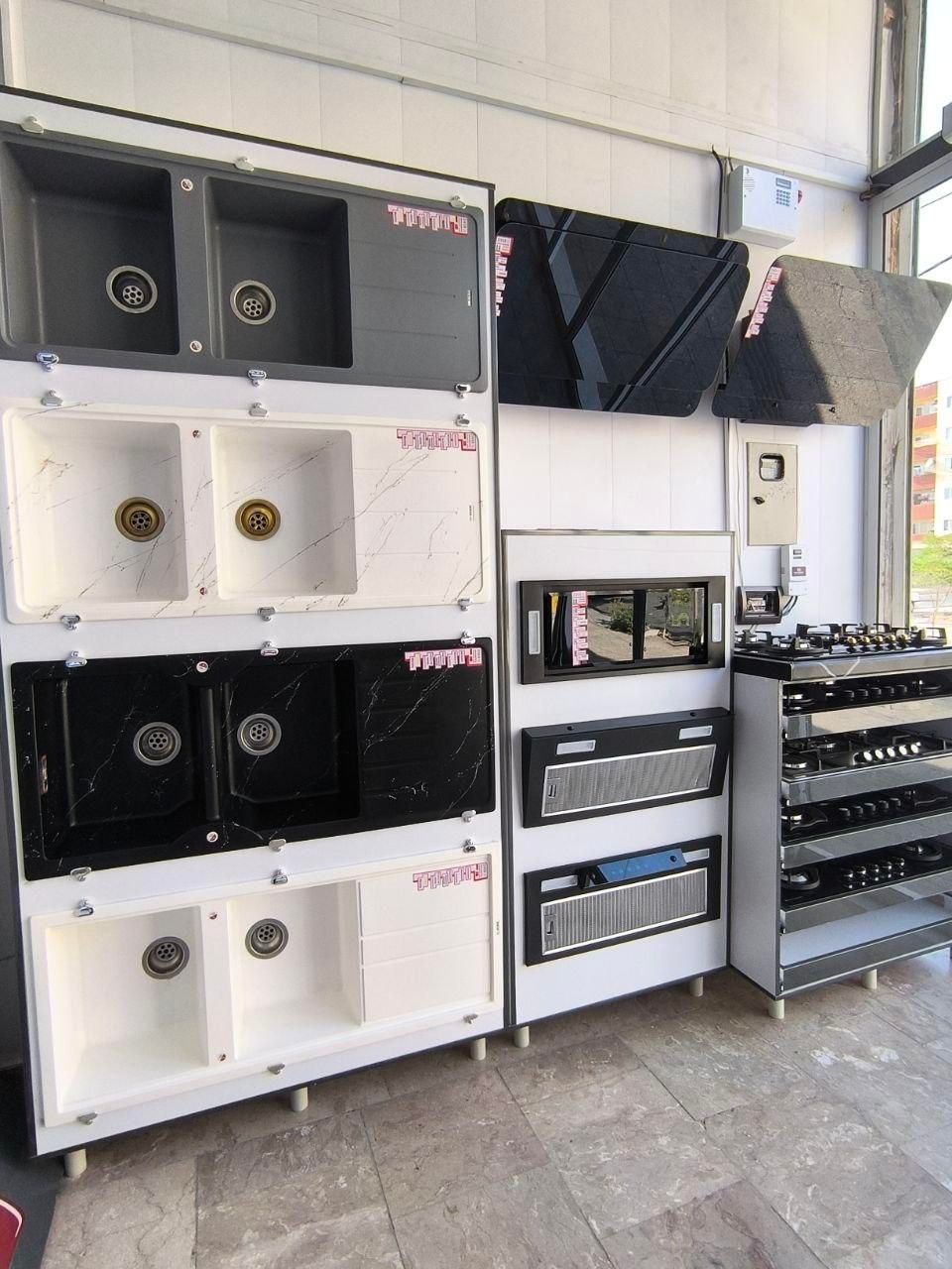 سینک.گاز.هود|هود|پرند, فاز ۵|دیوار