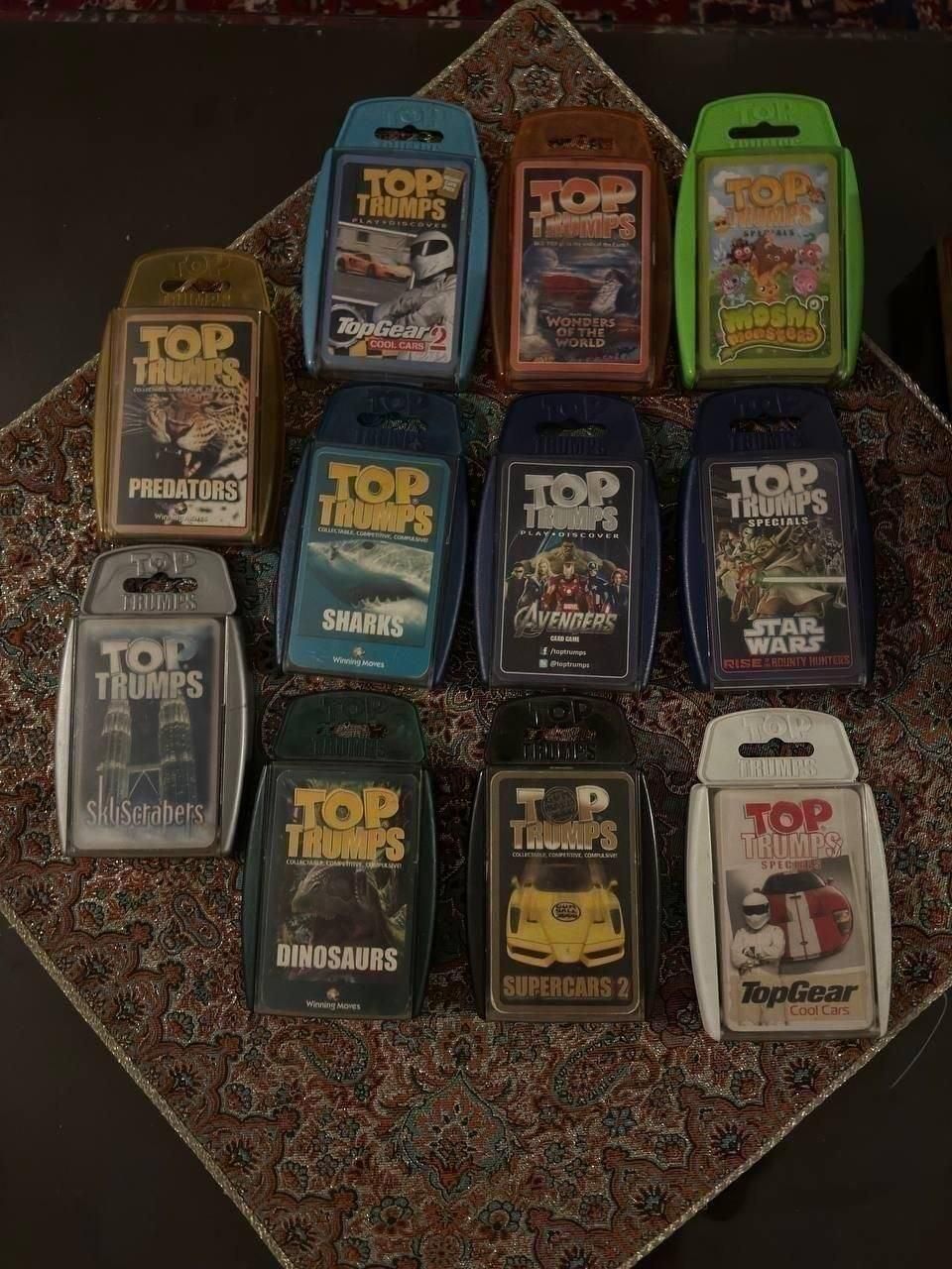 ۱۱ عدد پک کارت های بازی Top Trumps|اسباب‌بازی بچه|تهران, گیشا (کوی نصر)|دیوار
