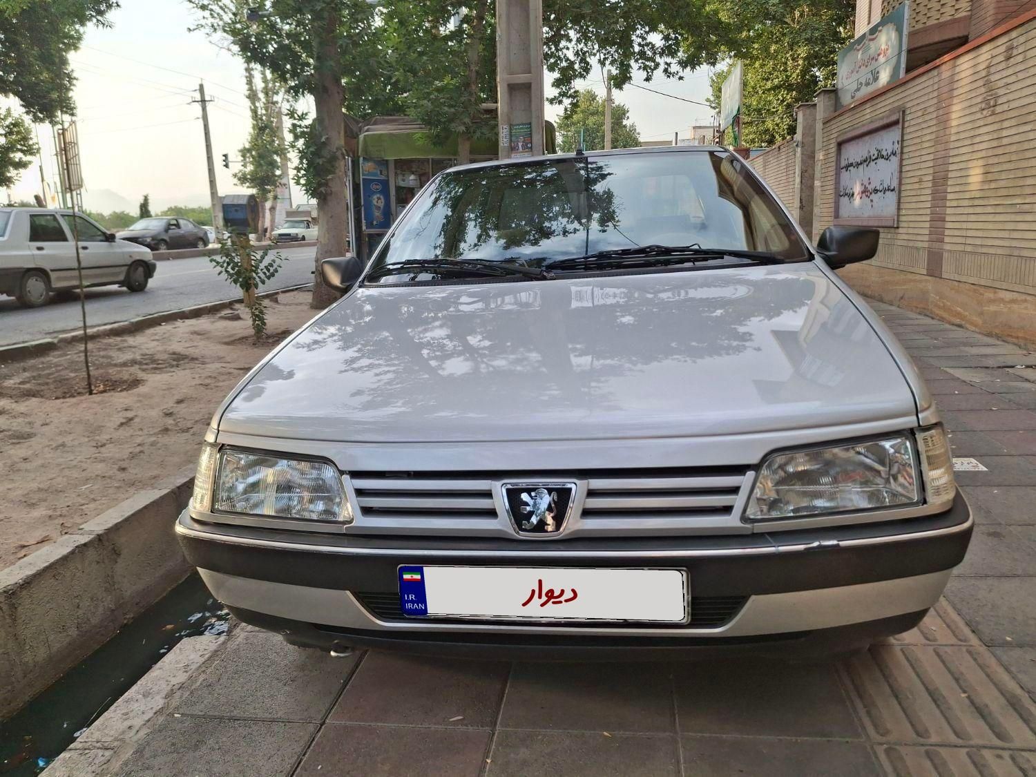 پژو 405 GLX - دوگانه سوز CNG، مدل ۱۳۸۹|خودرو سواری و وانت|نظرآباد, |دیوار