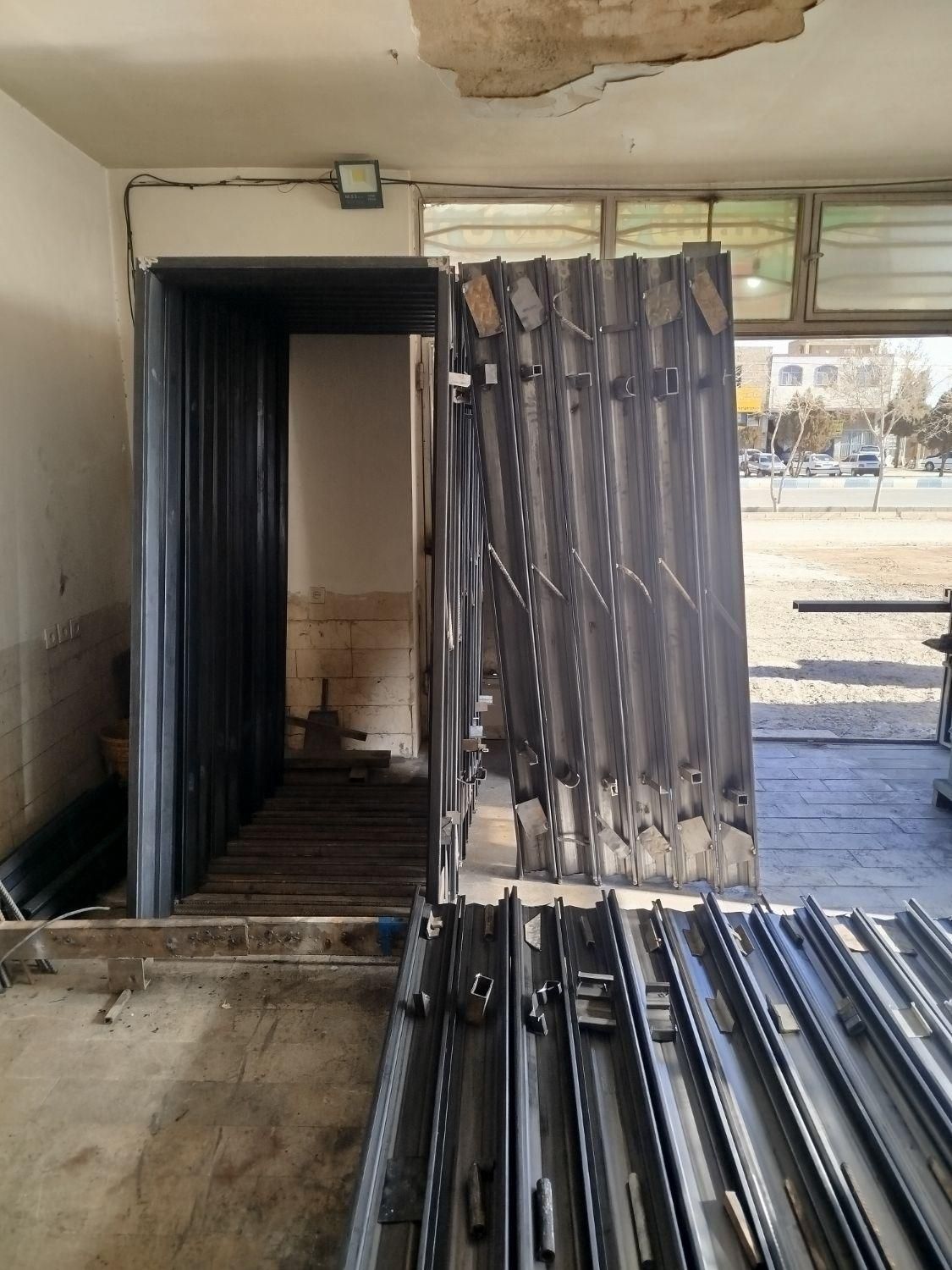 چهارچوب فرانسوی باضدزنگ رایگان|مصالح و تجهیزات ساختمان|شاهینشهر, گرگاب|دیوار