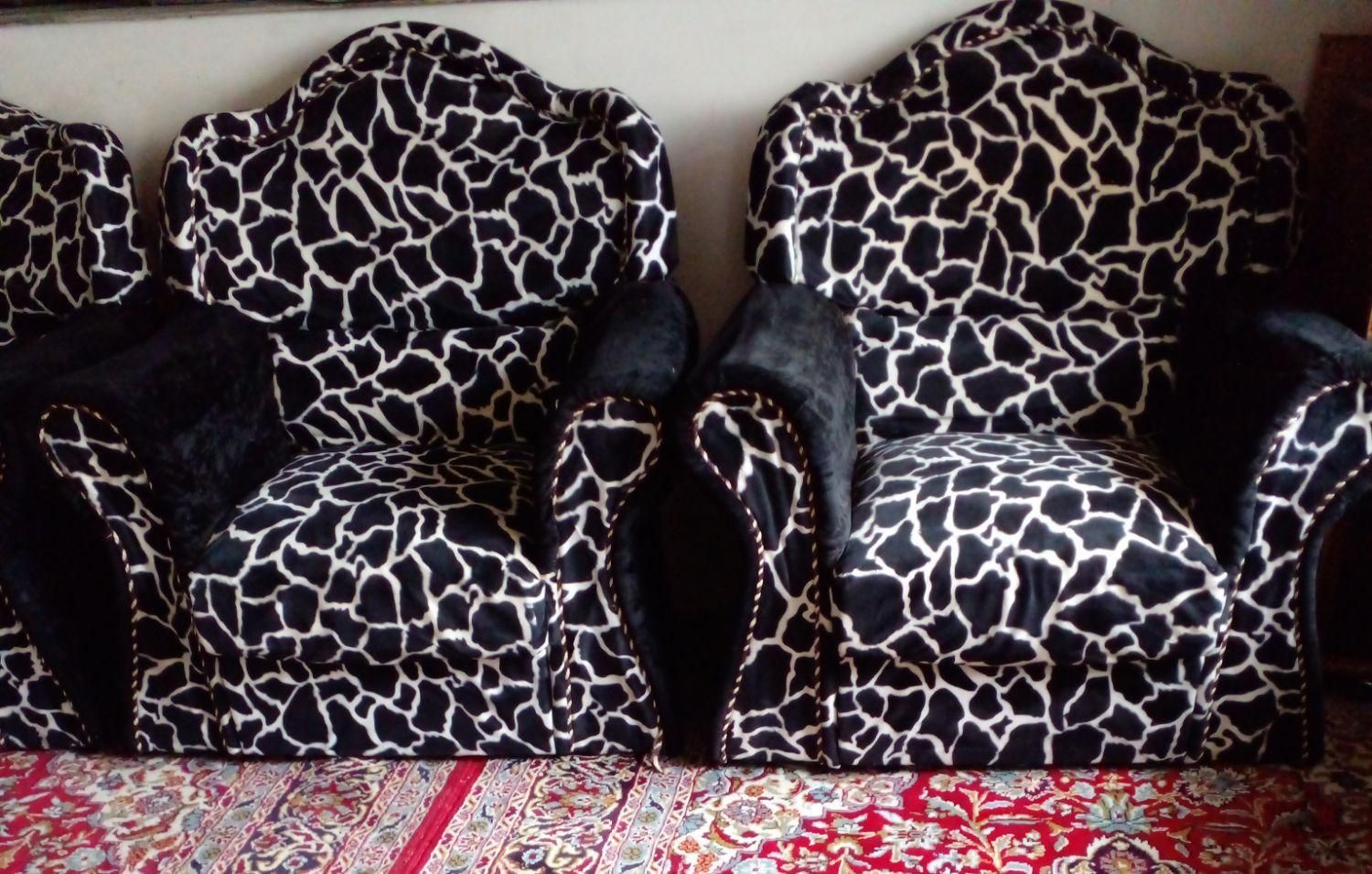 مبل راحتی پلنگی ۷ نفره|مبلمان خانگی و میز عسلی|پل سفید, |دیوار