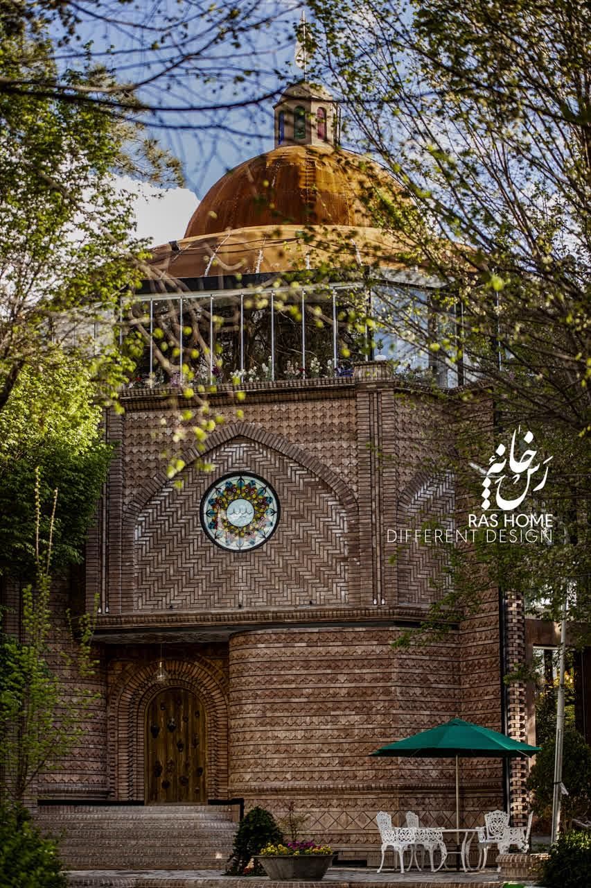 سالندار خوشرو و خوش برخورد|استخدام خدمات فروشگاه و رستوران|یزد, |دیوار