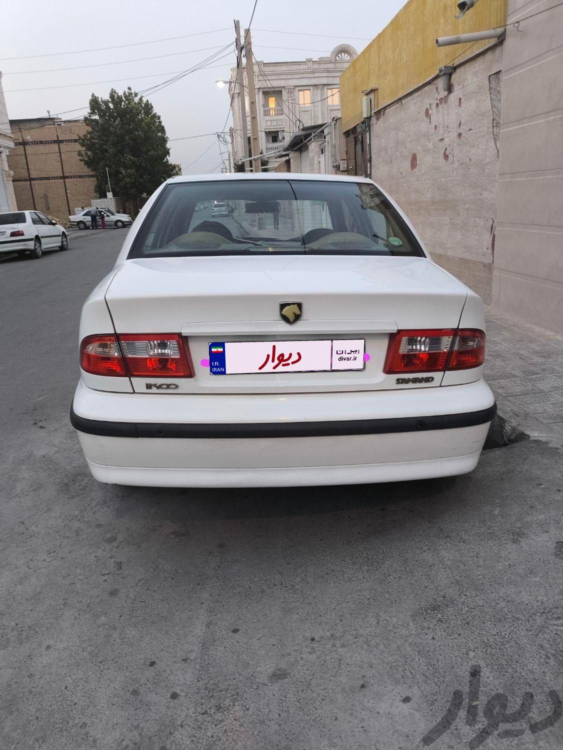 سمند LX مدل ۱۳۹۲ بیرنگ دوگانه cng