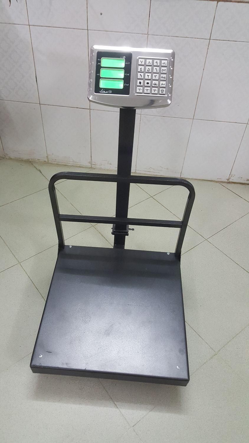 ترازو و باسکول 400و500|فروشگاه و مغازه|بروجرد, |دیوار