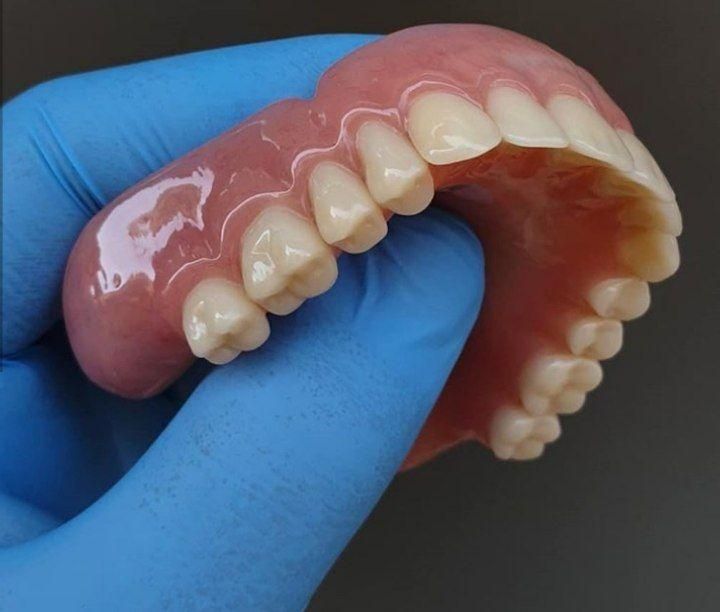 پرتز لابراتوار دندان|خدمات آرایشگری و زیبایی|کرج, عظیمیه|دیوار