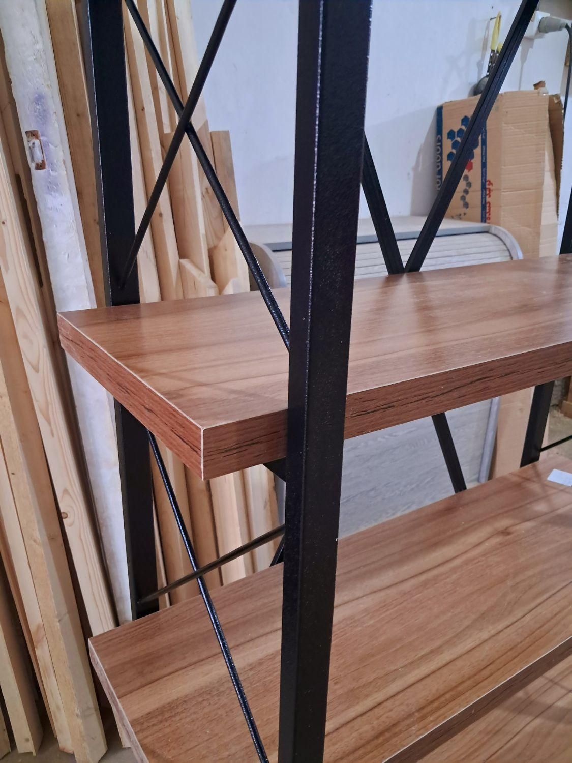 کتابخانه فلزی و چوبی مدل ضربدری|کتابخانه، شلف، قفسه‌های دیواری|مشهد, نوید|دیوار