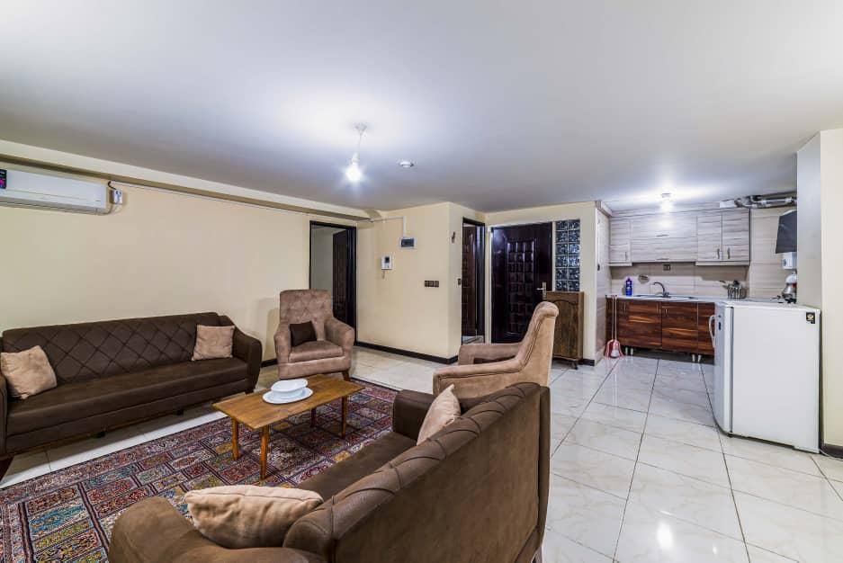 واحد مبله چهار باغ عباسی سی وسه پل|اجارهٔ کوتاهمدت آپارتمان و سوئیت|اصفهان, خلجا|دیوار