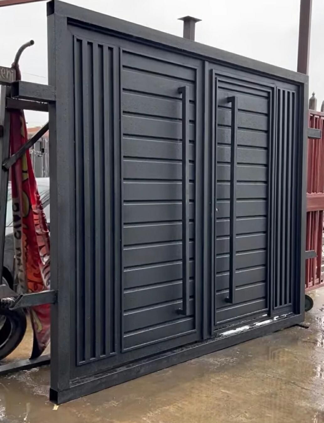 پنجره طرحدار.ساده درب بزرگ باغی حیاطی نفررو حیاط|مصالح و تجهیزات ساختمان|مشهد, رسالت|دیوار