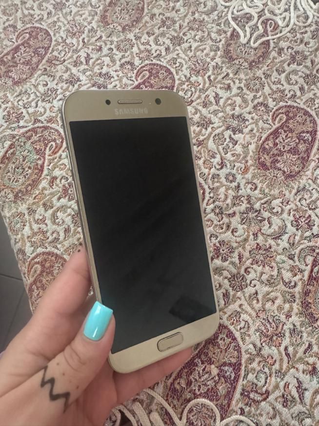 سامسونگ Galaxy A5 (2017) با حافظهٔ ۳۲ گیگابایت|موبایل|تهران, مرزداران|دیوار
