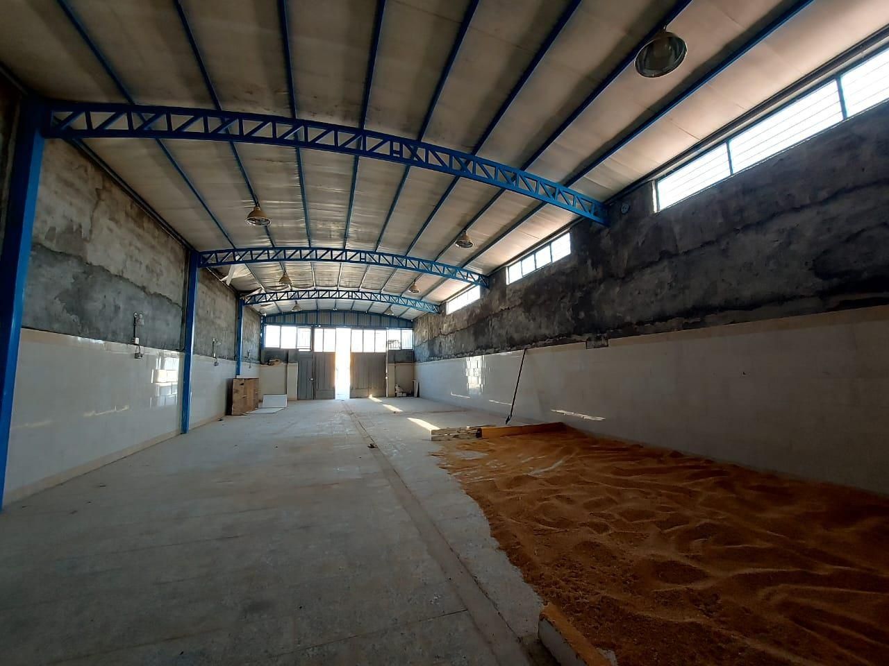 فروش کارگاه 550 متری خوشجا ویلاشهر|فروش دفتر صنعتی، کشاورزی، تجاری|نجفآباد, ویلاشهر|دیوار