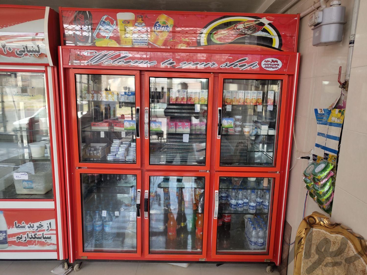 یخچال نوشیدنی و وقفسه وسط فروشگاه|فروشگاه و مغازه|زنجان, |دیوار