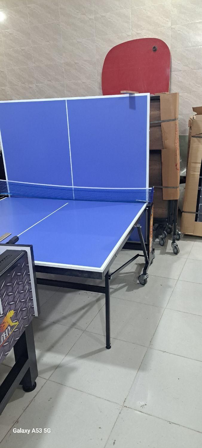 میز بیلیارد. فوتبال دستی .میز پینگ پنگ|ورزشهای توپی|صدرا-فارس, |دیوار