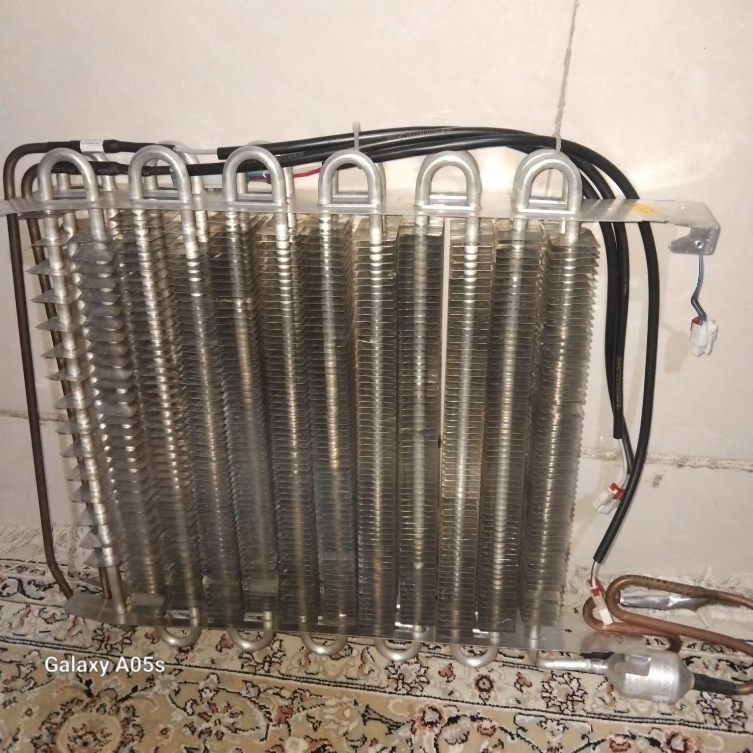 دوعدد رادیو یخچال خانگی|قطعات و لوازم جانبی رایانه|صباشهر, |دیوار