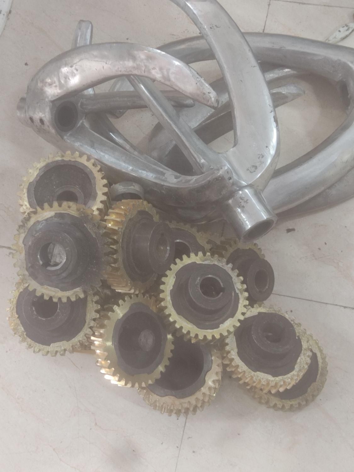 تعمیر وخریدوفروش خمیرگیر غلطک ومیکسر|ماشین‌آلات صنعتی|تبریز, |دیوار