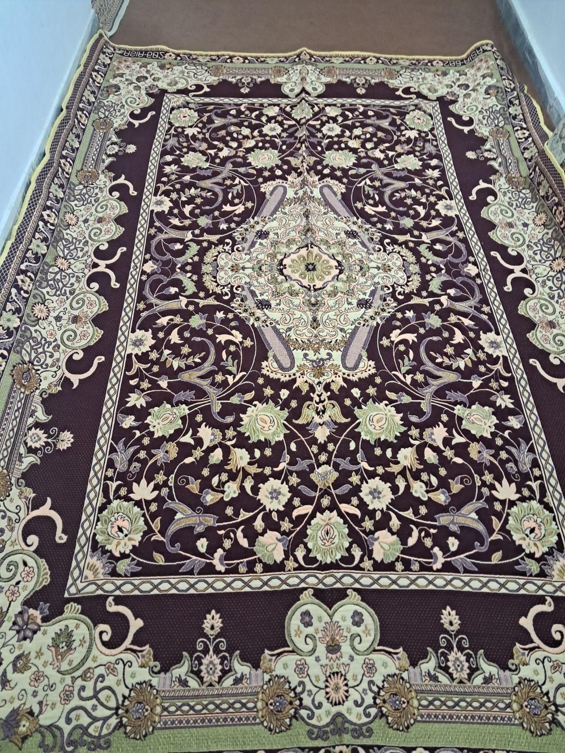 دو تا رو فرشی ۶ متری در دو رنگ و پشت رو|روفرشی|سبزوار, مدرس|دیوار
