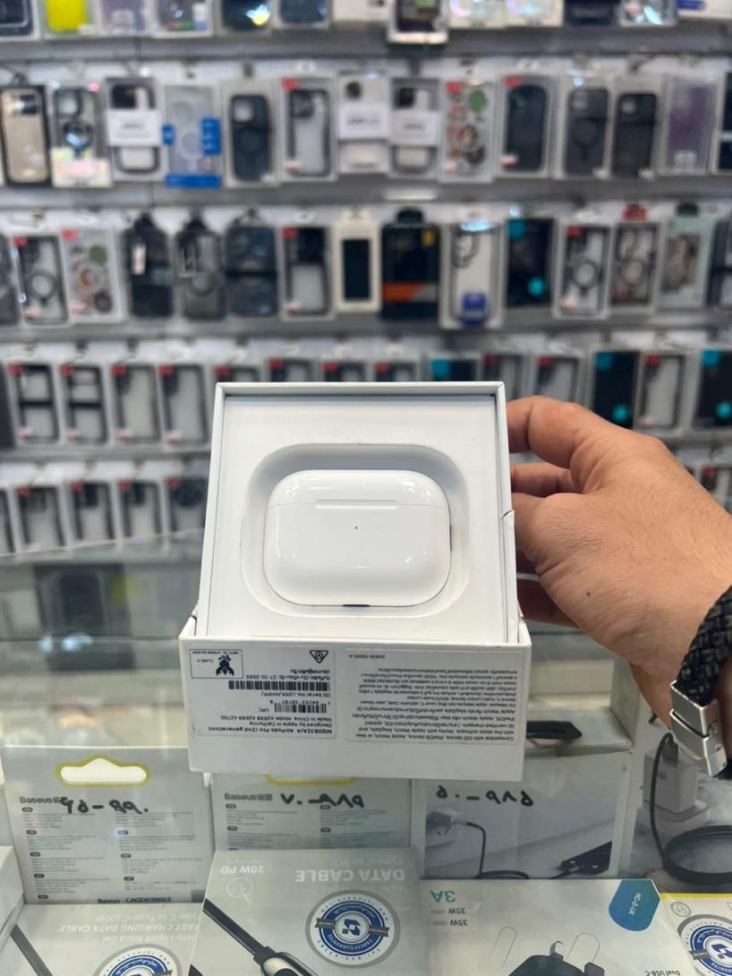 airpod pro 2 لایتنینگ|لوازم جانبی موبایل و تبلت|تهران, میدان ولیعصر|دیوار