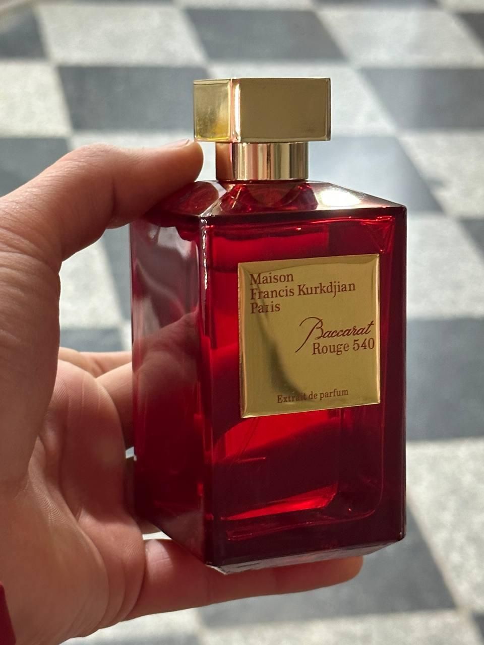 ادکلن باکارات رژ قرمز هاردباکس 200ml|آرایشی، بهداشتی، درمانی|تهران, جنت‌آباد مرکزی|دیوار