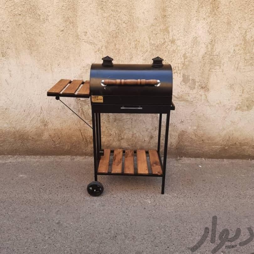 باربیکیو منقل زغالی درب دار چدنی کباب پز منقل کباب|اجاق گاز و لوازم برقی پخت‌وپز|تهران, بازار|دیوار
