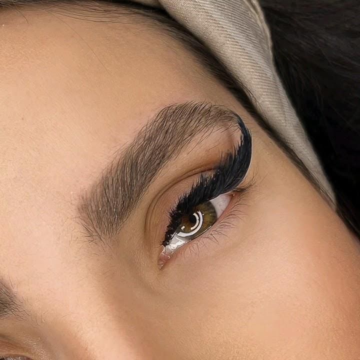 خدمات و آموزش مژه.لیفت ابرو.مژه.حنای ابرو|خدمات آرایشگری و زیبایی|شیراز, چنچنه|دیوار