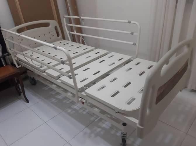 تخت بیمارستانی/فروش/اجاره/تشک مموری|آرایشی، بهداشتی، درمانی|تهران, خرمشهر|دیوار