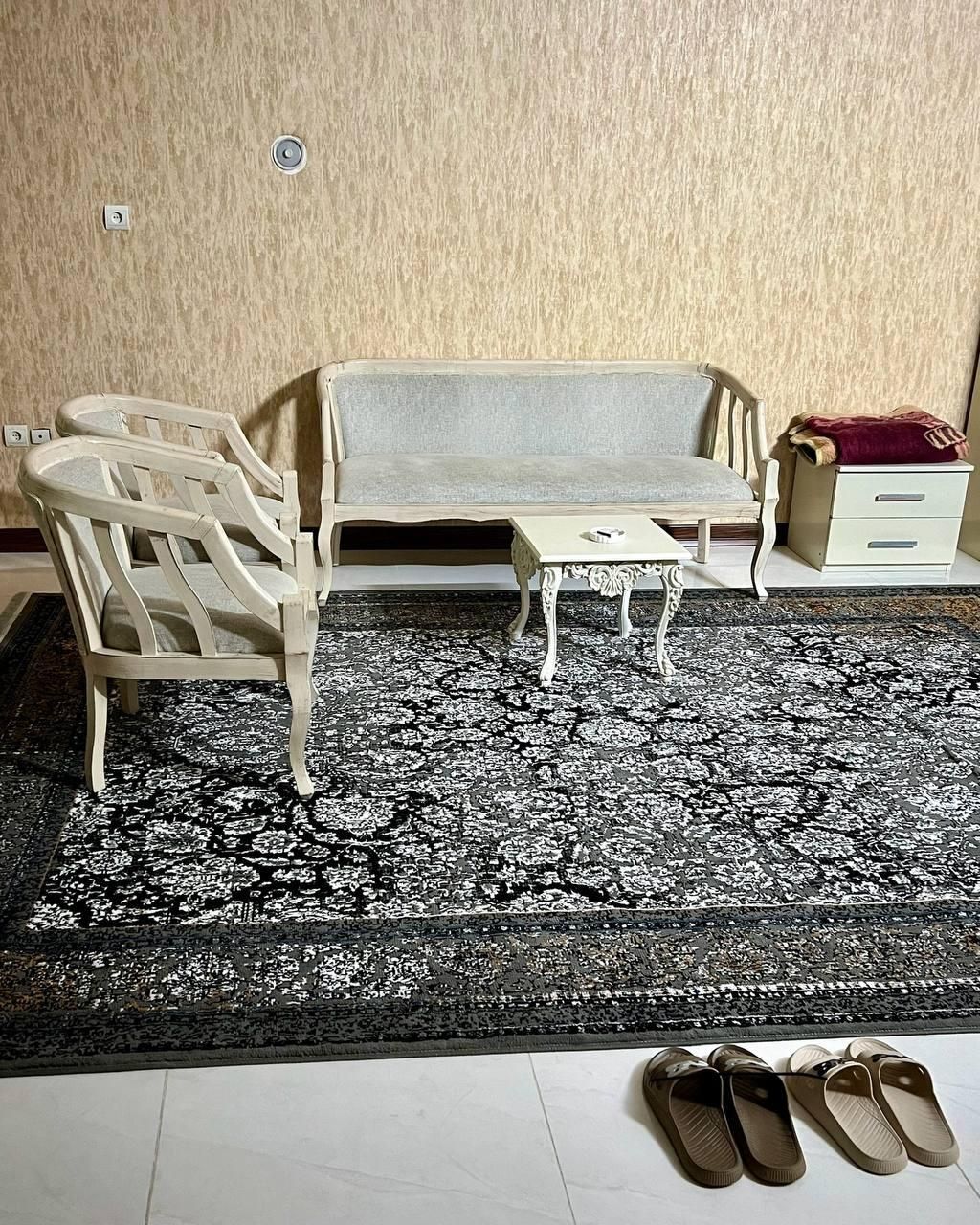 اجاره روزانه سوئیت سوییت خانه خونه منزل|اجارهٔ کوتاه‌مدت آپارتمان و سوئیت|مشهد, گلبرگ شمالی|دیوار