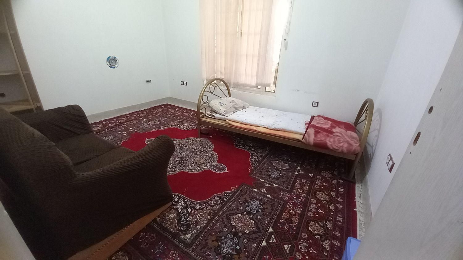 اجاره روزانه/هفتگی آپارتمان ۱۵۰ متری درقلات .|اجارهٔ کوتاه‌مدت آپارتمان و سوئیت|شیراز, گویم|دیوار