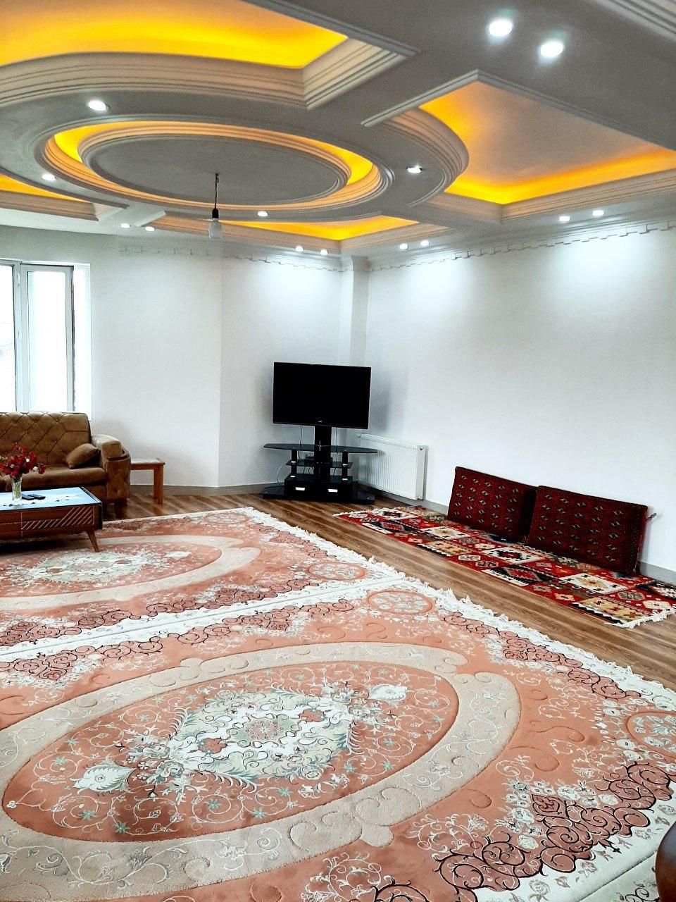 اجاره خانه کوهپایه ای نوساز دوخواب.روزانه و ماهانه|اجارهٔ کوتاه‌مدت آپارتمان و سوئیت|رامسر, |دیوار